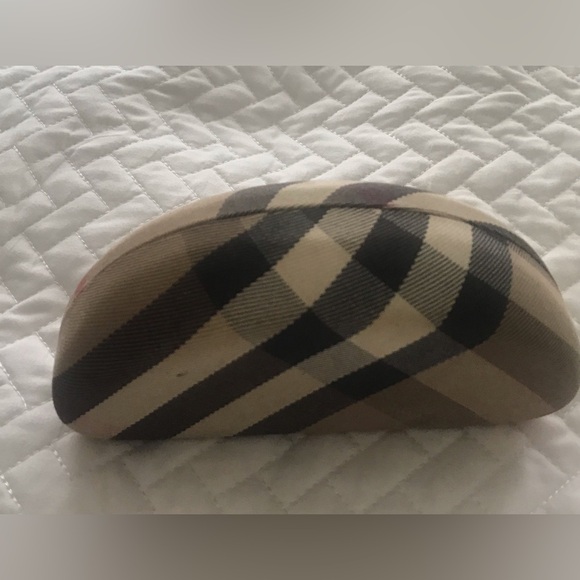 Burberry Eyeglass Case - Picture 3 of 6